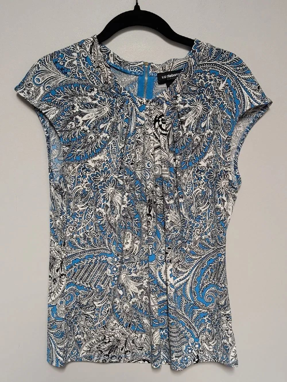 Liz Claiborne Blue Black White Paisley Cap Sleeve Top